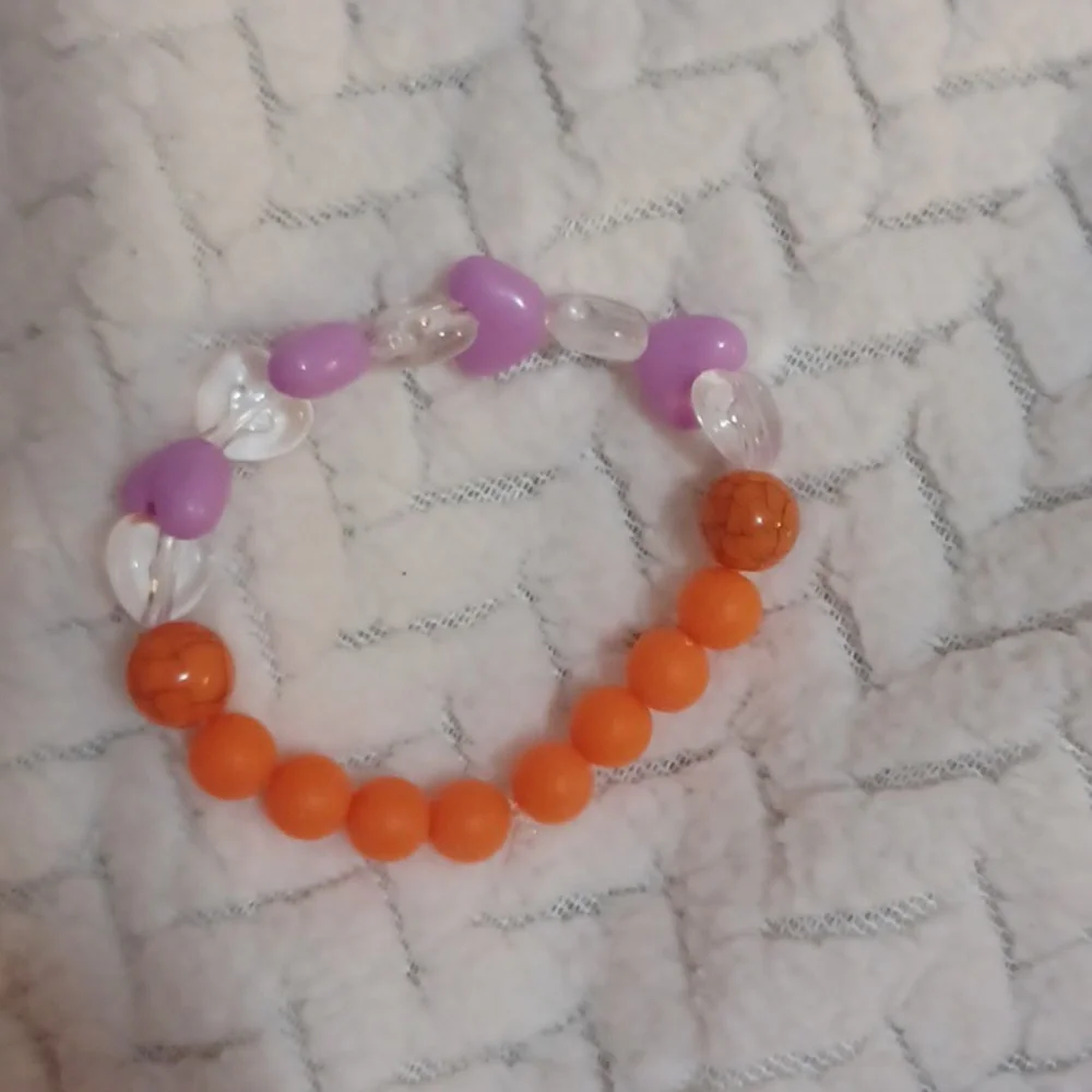 Bracelets - Picture 4 of 5
